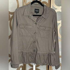 Liverpool Ruffle Hem Utility Jacket – “Dark Emerald” Gray Chic